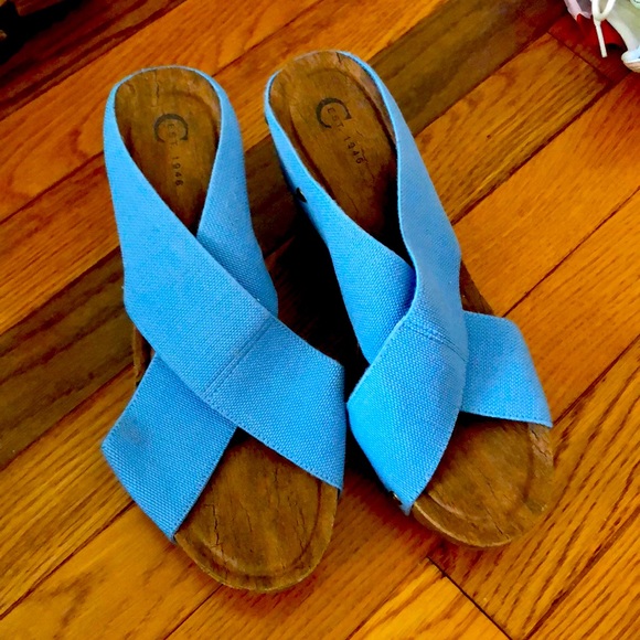 Blue wedges - Picture 1 of 2